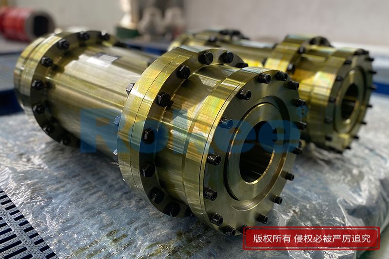 带接管鼓形齿式联轴器